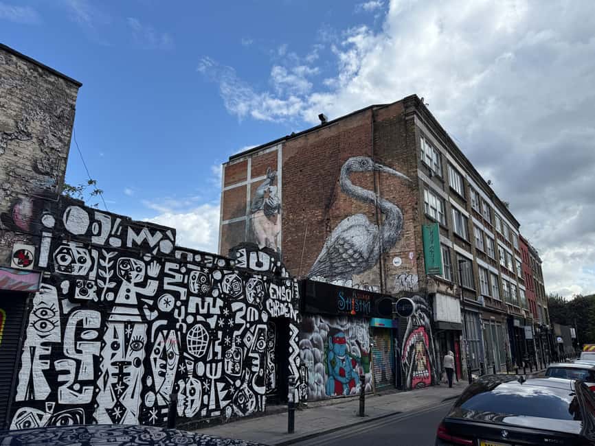 London: Private Shoreditch Street Food Tour with 7 Dishes - Fruit crumble and the final secret dish