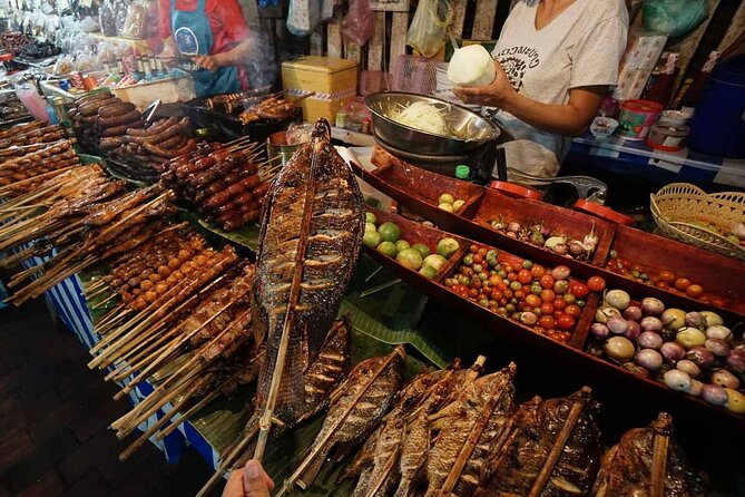 Luang Prabang Street Food Culture, Paper Handicraft Village Tour - Start at the morning market, where breakfast is part of the lesson