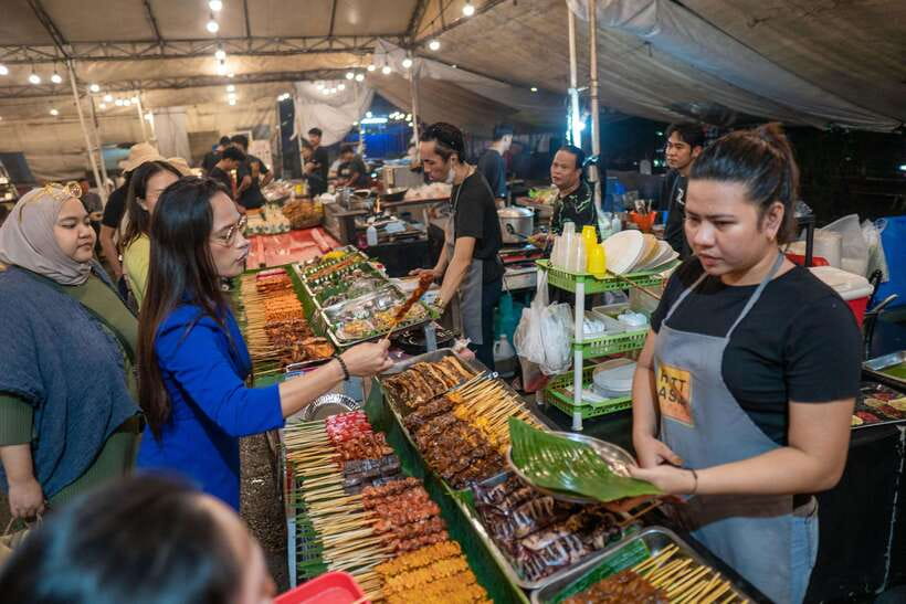 Makati Street food Tour, End with a Rooftop City View - The adventurous bites and the limits of the menu