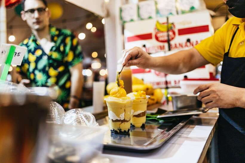 Manila: Guided Night Market Experience - What the Divisoria Night Market reveals about Manila