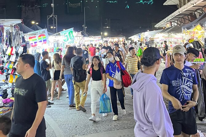 Manila Night Market and Food tour experience with Local guide - Starting at 5:30 pm in Binondo