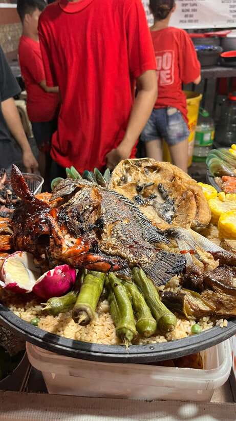Manila Night market and Street Food Tour - A street-food dinner built around explanation