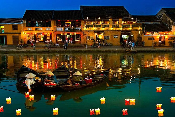 Marble Mountain - Hoi An Colour Lanterns & Night Market from DN - Hoi An after dark, lanterns and the Japanese Bridge