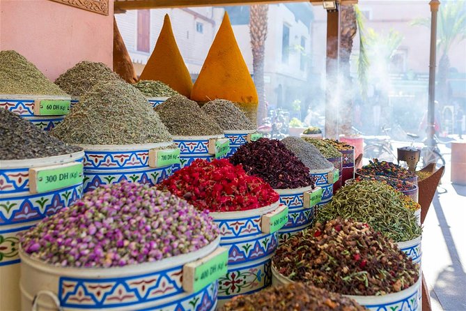 Marrakech: Street Food Tour by Night - From snails and soup to Moroccan salads
