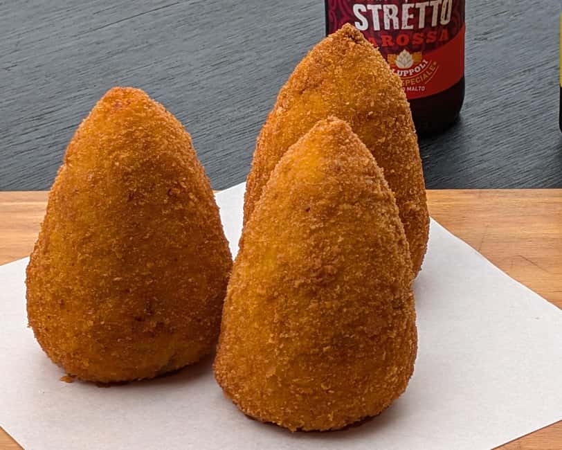 Messina Street Food Walking Tour and astronomical clock show - Why Messina works so well for a food walk