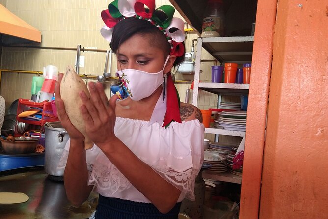 Mexico City: Hidden Markets, Street Food & Salsa-Making Tour - What the food is really like