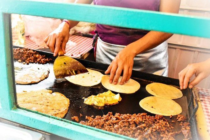 Mexico City Vegan & Vegetarian Street Food Adventure - Finishing in Zona Rosa