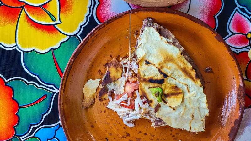 🟢Mexico Off The Beaten Track/ Street Food Bike Tour 🟢 - Street food that explains the neighborhood