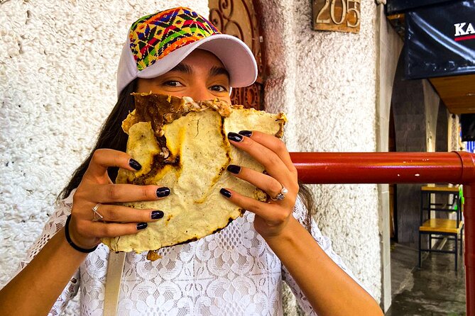 Mexico Off the Beaten Track: Street Food & Bikes — All Inclusive - Santa María la Ribera and the Kiosco Morisco
