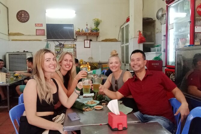 Michelin Street Food Tour - What happens during the three-hour route