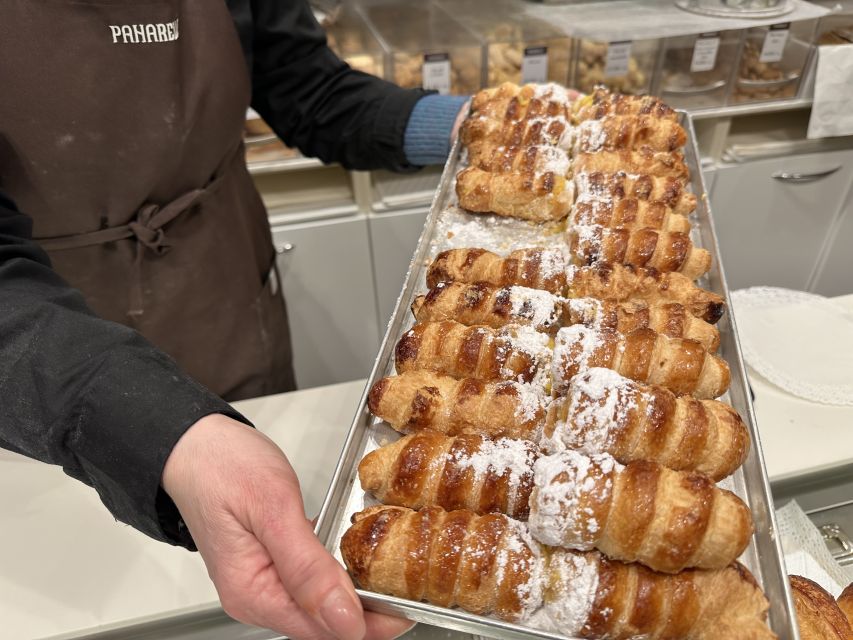 Milan: Gourmet Street Food Tour with Sightseeing and Tasting - Key points at a glance