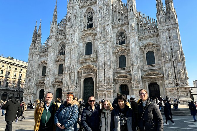 Milan Street Food Tour and City Sightseeing with Local Guide - The Duomo Area and the Castle Mention