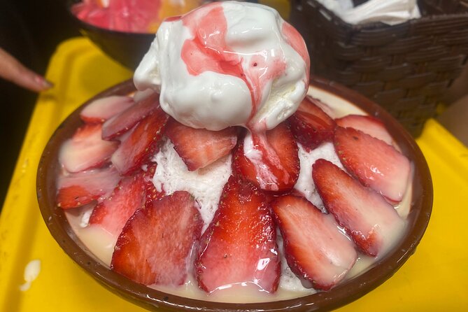 Minh's Unique Street Food Adventure - What You Might Eat Along the Route