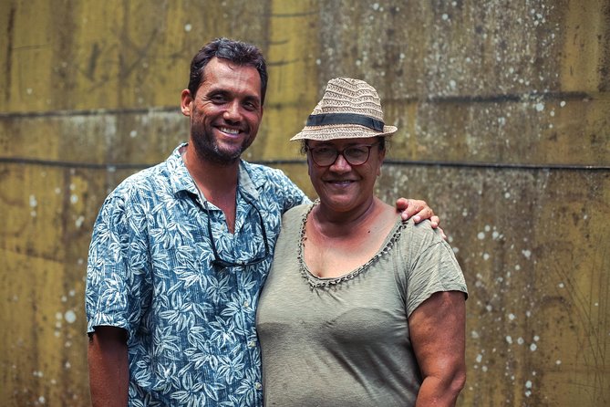 Moorea Street Food Tour - Small shops and viewpoints make the drive worthwhile