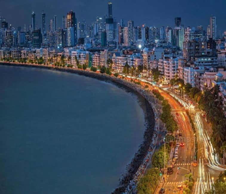Mumbai City Night Guided Tour with Delicious Street Food - Why Mumbai works better after sunset