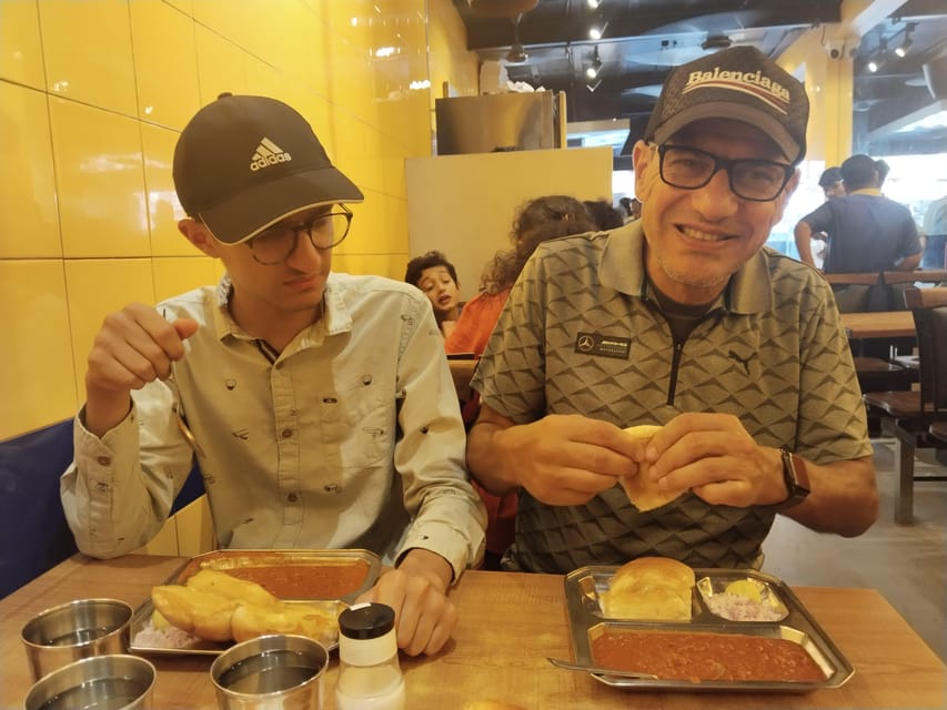 Mumbai: Street Food Tasting Tour - Sukh Sagar and the long tasting stretch