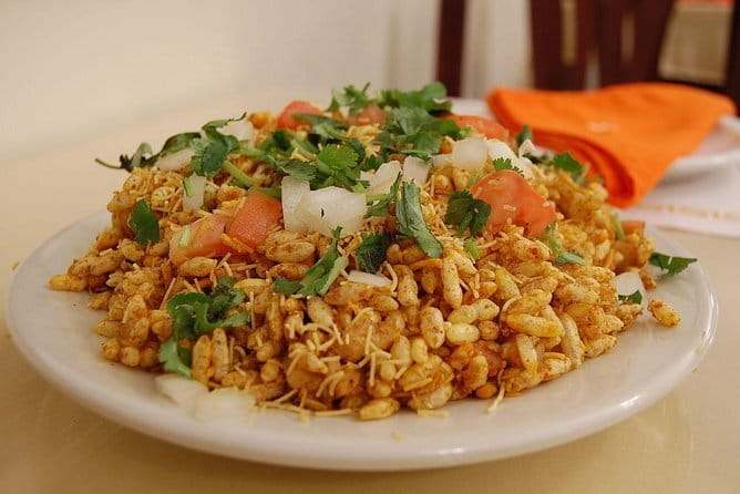 Mumbai Street Food & Temple Tour: Hidden Markets & Night Bazaar - How much food and travel time should you expect?