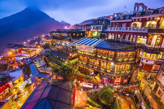 N113 Jingtong Station Pingxi Old Street Jiufen Old Street Keelung Miaokou Night Market Day Tour (10h) - Key points at a glance