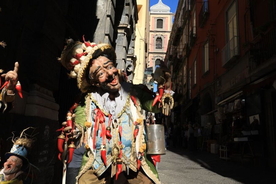 Naples: Culture & Street Food with a Local Guide - Piazza del Gesù Nuovo and two very different façades