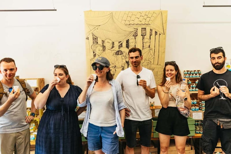 Naples: Guided Street Food Tour with Spritz - San Gregorio Armeno and the old city lanes
