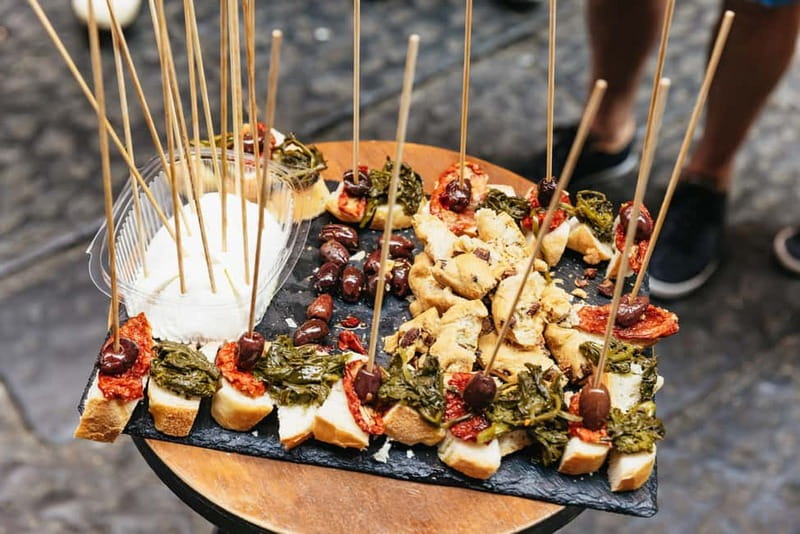 Naples: Guided Street Food Tour with Spritz - Piazza Bellini, ruins, and the first tasting
