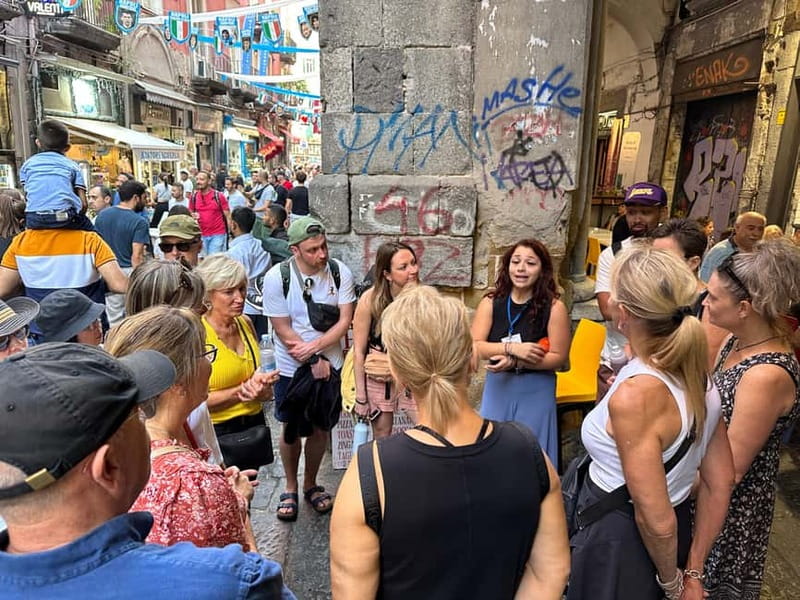 Naples: Street Food and Guided Sightseeing Walking Tour - Spaccanapoli and Neapolitan craft