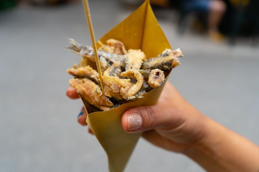 Naples Street Food Scene Tour: Small-Group Tasting Adventure - The Sansevero area and Neapolitan comfort food