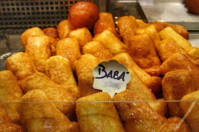 Naples Street Food Tour: Discover Local Flavors with Expert Guide - The food portions are generous