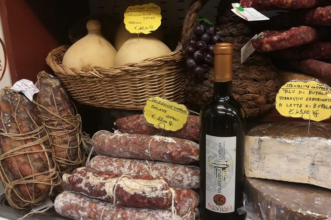 Naples Street Food Tour with Foodie Guide around Historical Center - Walking conditions and what to wear