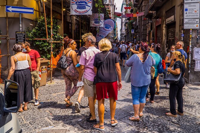 Naples' Ultimate Street Food Tour - Small Group by Do Eat Better - Frittatina di pasta near Basilica dello Spirito Santo
