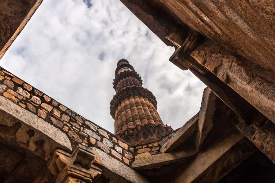 New Delhi Night Life Tour with Street Food - Connaught Place and Delhi’s first food bites