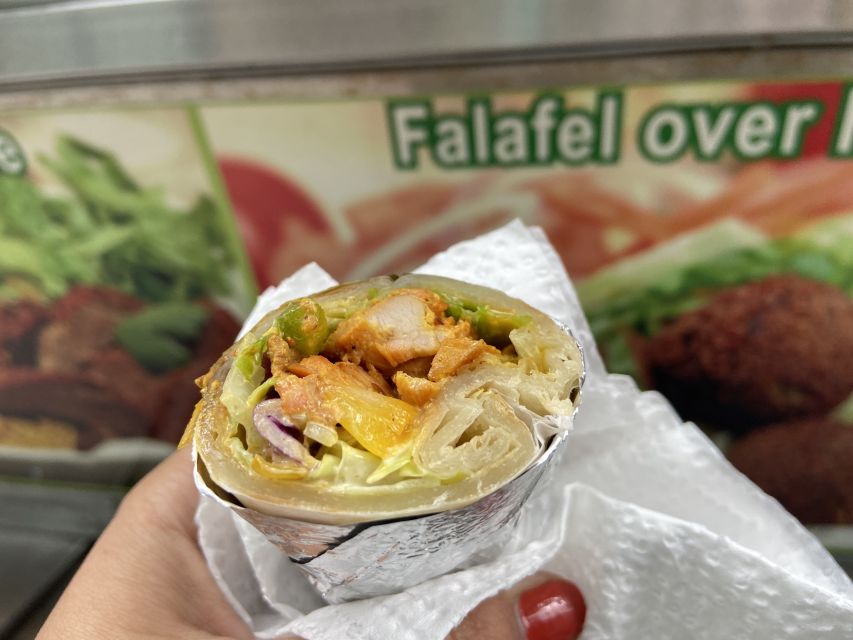 New York: Midtown Manhattan Street Food Walking Tour - Practical booking advice for a smoother walk