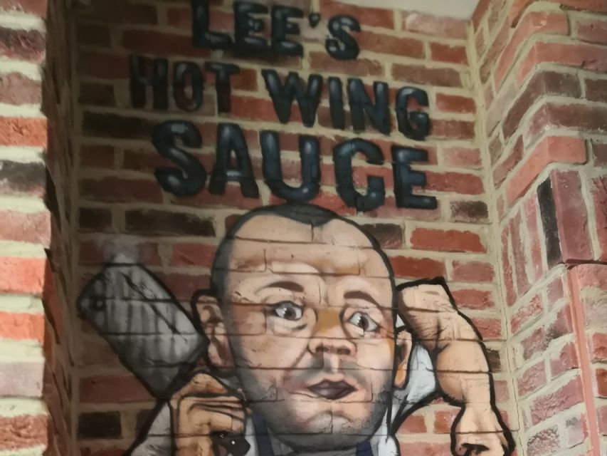 Newcastle: Grainger Town & Quayside Street Food Tour - Guide quality and group atmosphere