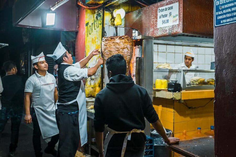 Night Street Food Bike Tour Mexico City - Why this four-hour ride works as a first night in Mexico City