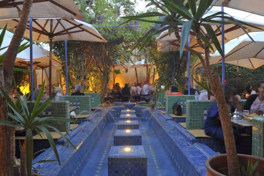 Night Tour of Casablanca with Street Food Tasting - Why Casablanca works well after sunset