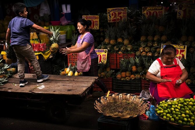 Oaxaca Street Food Essentials - Three markets give the tour its local setting