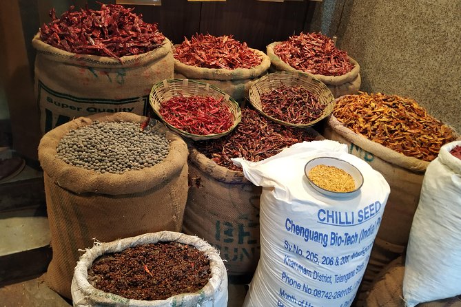 Old and New Delhi Street Food Sampling - Why this food tour works as a first look at Delhi
