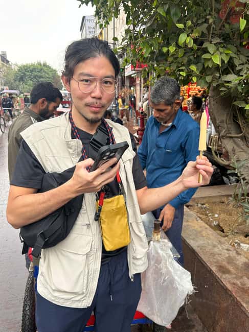 Old Delhi Famous Private Street Food & Tuk-Tuk Tour - What the guide and driver add