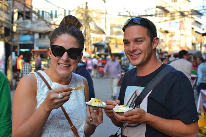 Old Delhi Street Food and Spice Market Tour - Jama Masjid and Matia Mahal kebabs