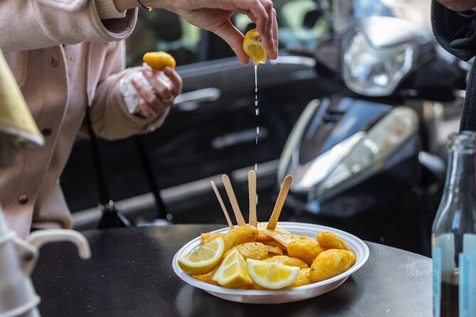 Palermo Street Food & Market Tour by Eating Europe - Sfincione at Forno Storico Pietro Marino