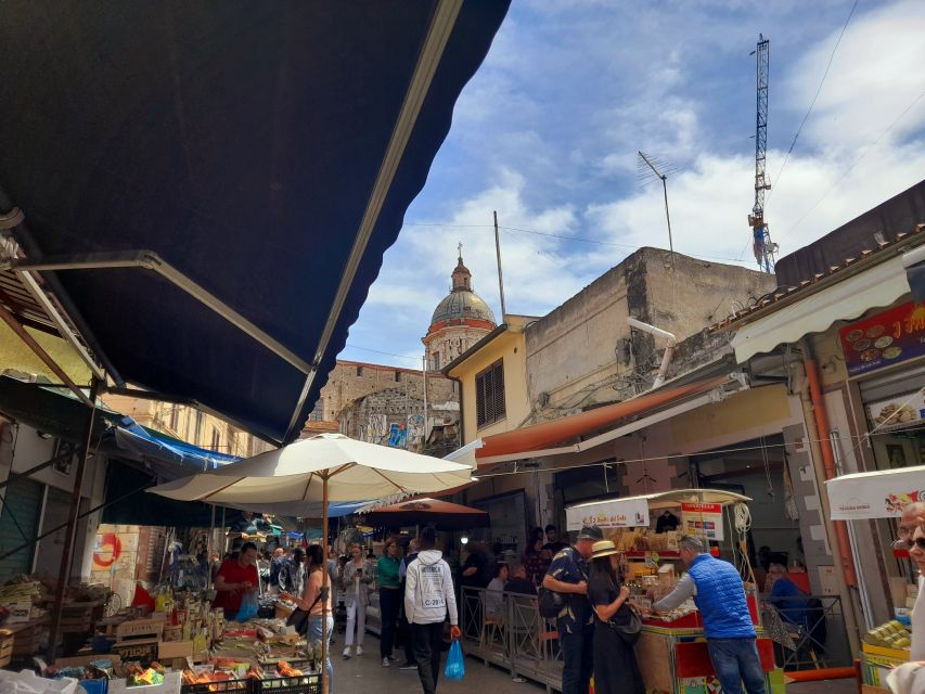 Palermo: Street Food Tour in Ballarò and Vucciria Markets - Palermo on a Plate: What This Tour Does Well
