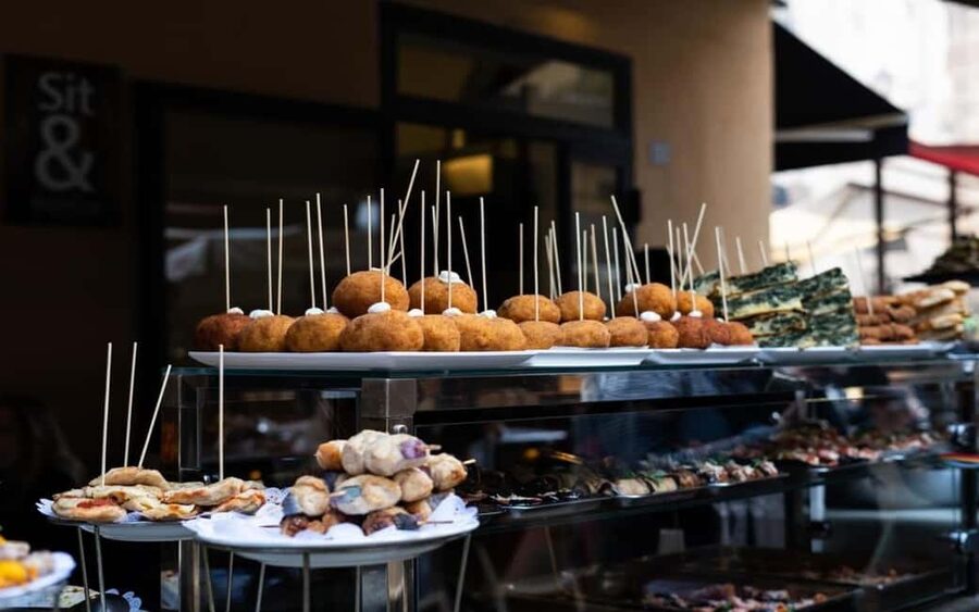 Palermo: street food walking tour - The food lesson is as important as the tasting
