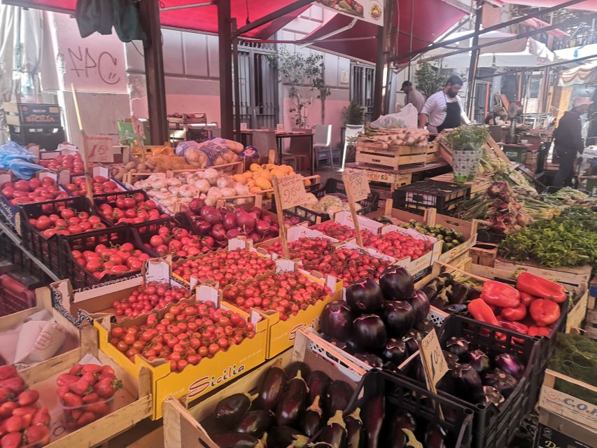 Palermo: Street Food Walking Tour with Local Guide & Tasting - The guides make the difference