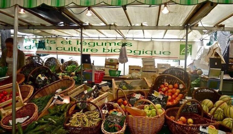 Paris: Food Market Tour in Bastille - Walking through Cour Damoye and Bastille’s side passages