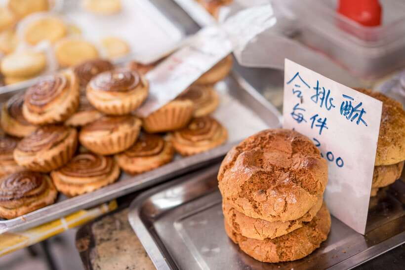 Penang Island: Street Food Walking Tour - Penang coffee, pickles, and durian dodol