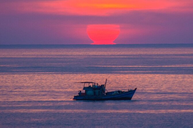 Phu Quoc City - Local Street Food Tour By Night - Starting at Long Beach and the Local Tourist Center