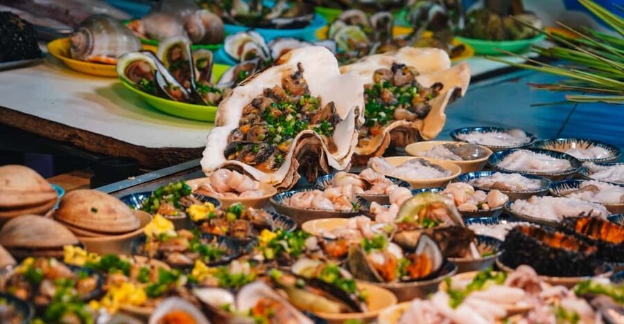 Phu Quoc: Street Food Tour - Barbecue skewers and the first taste of island food