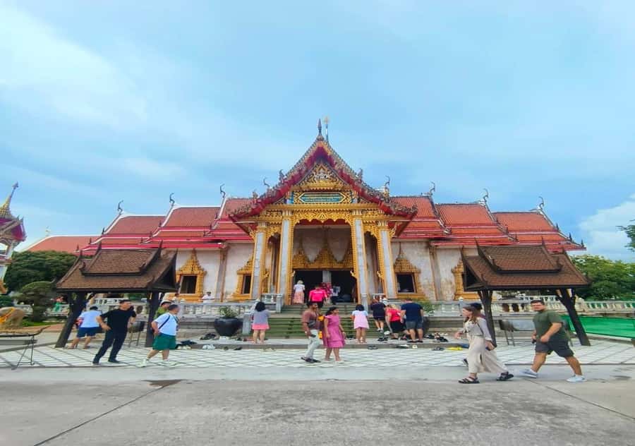 Phuket: Old Town + ATV 30Min Zipline 15Pform + Night Market - A changing night market brings the day to a close