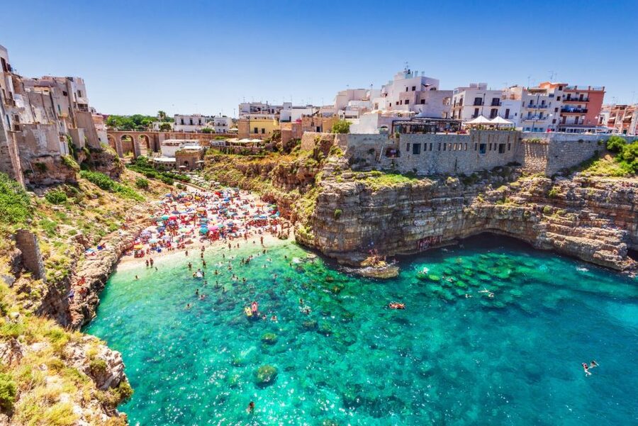 Polignano a Mare: Street Food Tour with Tastings and Wine - Four tasting stops, from focaccia to burrata