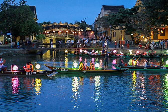 Private Boat Ride, Night Market, and Walking Tour in Hoi An - Private touring and the pace of the day
